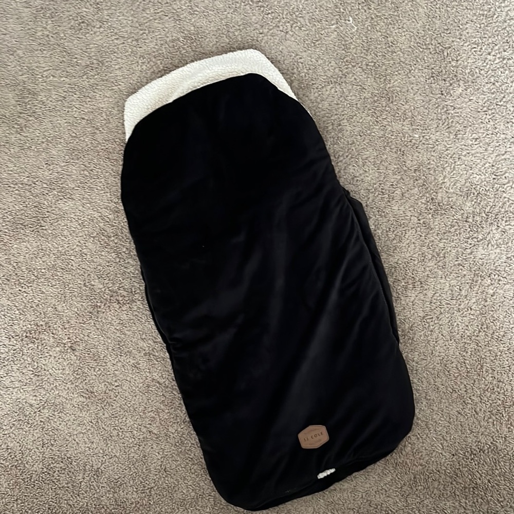 JJ Cole Bundle Me toddler bunting bag